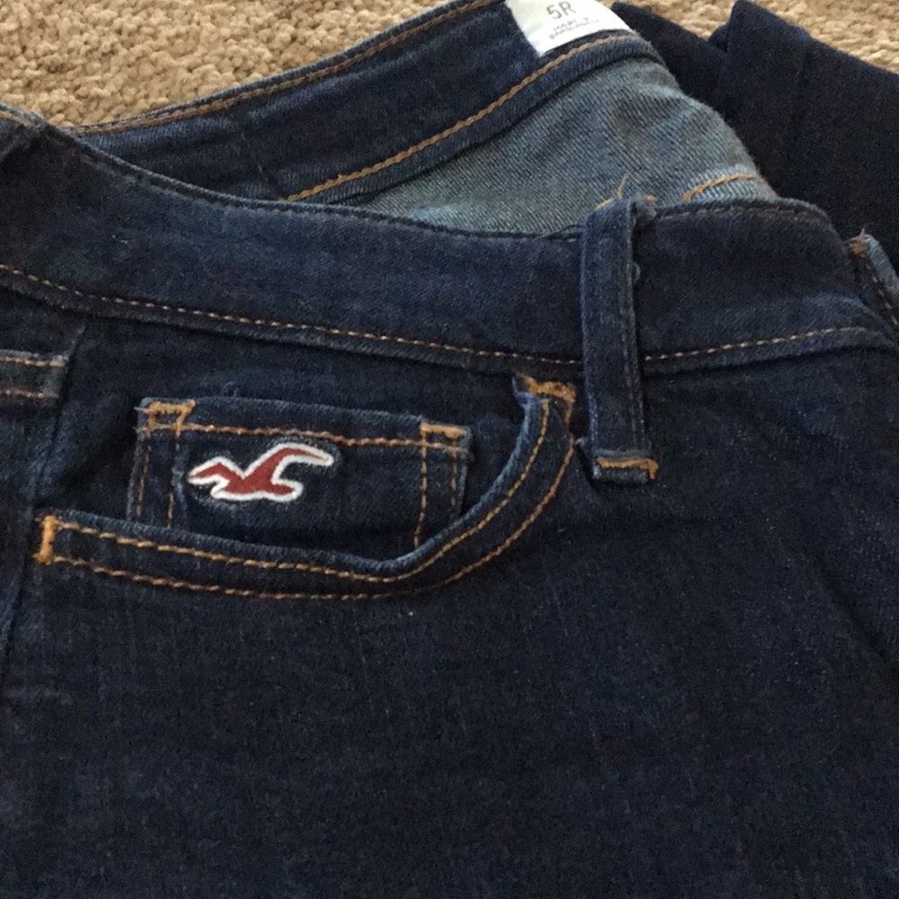 DONATING SOON Hollister Dark Wash Skinny Jeans